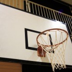パラスポーツでも使われる、バスケットボールのゴールの画像。情報にもバリアフリーを。障がい者とその関係者のコミュニティ、情報サイト。ナレバリ